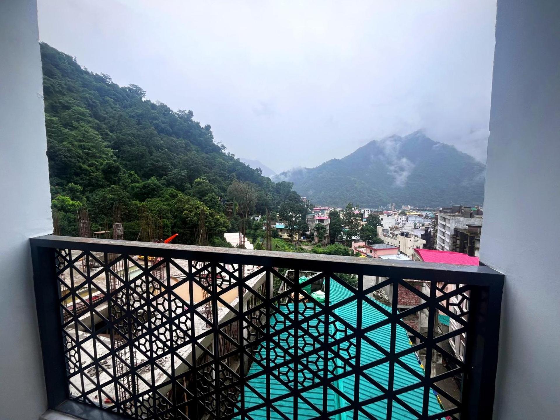 The Tapovan Hills Rishikesh Exterior photo